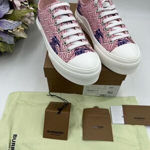 Women’s Burberry Jack TB monogram sneakers size 41 fits 10.5 US - Picture 9 of 13